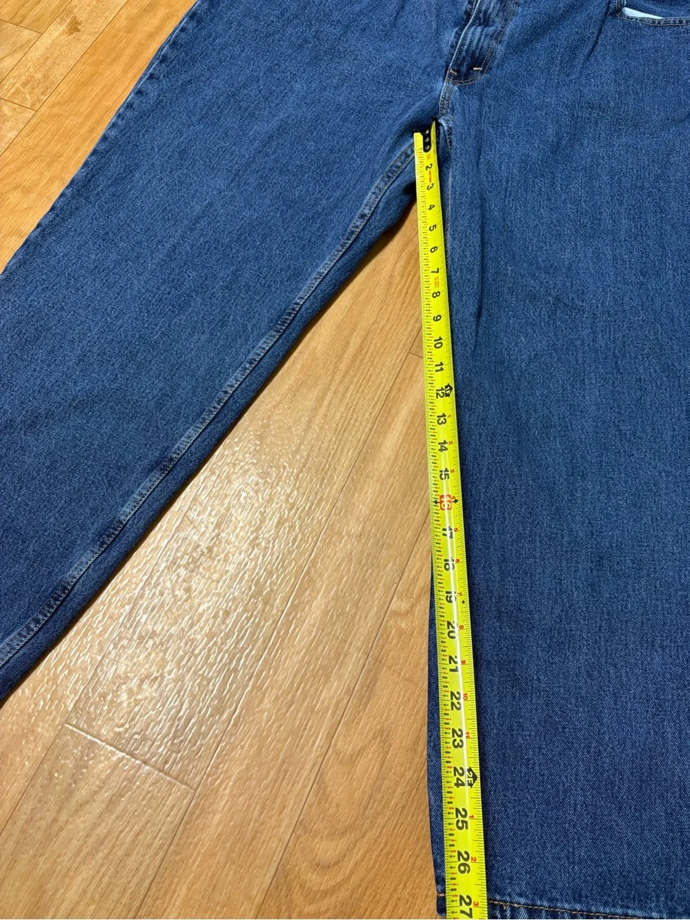 Levi's Men's Dark Blue Relaxed Fit Jeans